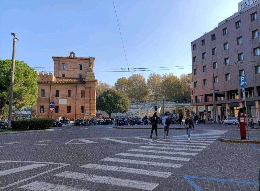 B&B Center Gallery Bologna Buitenkant foto